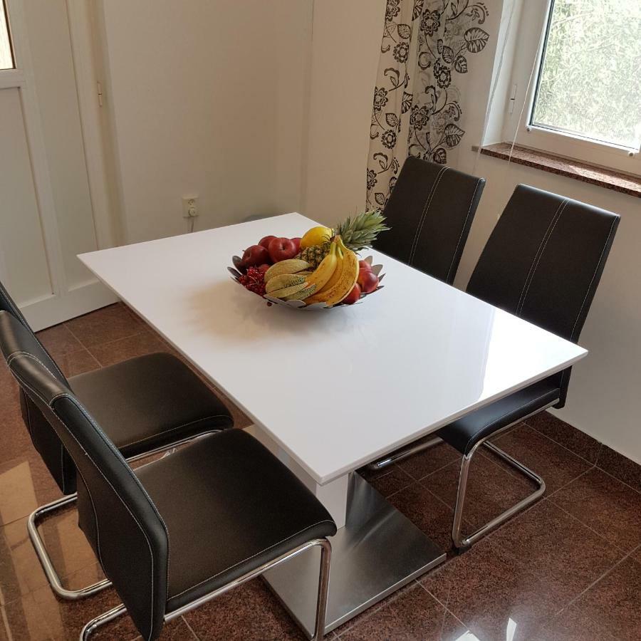 Apartment Antonio Biograd Na Moru Exterior foto